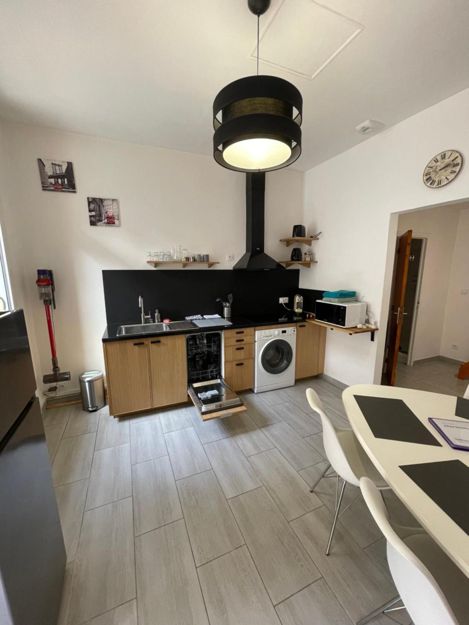 Chez Sonou , Nimes Centre Διαμέρισμα Εξωτερικό φωτογραφία